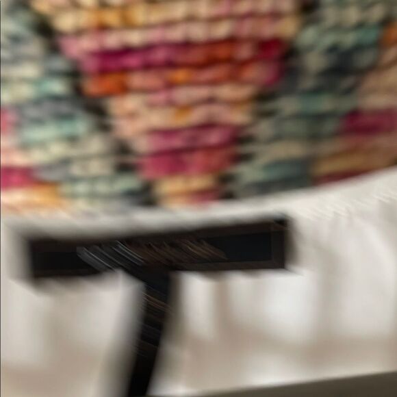 BCBGMaxAzria White Ruffled Fitted Blouse - Picture 5 of 8